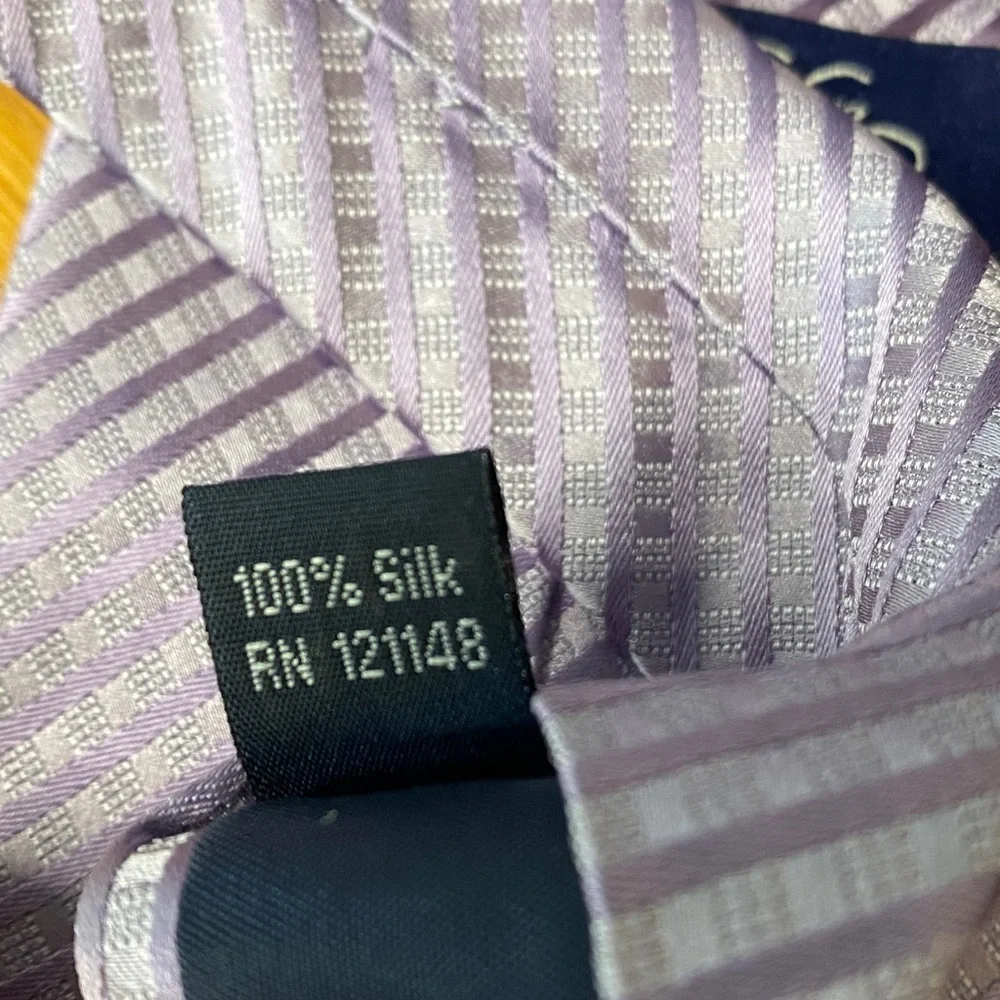 Sean John silk tie lavender geometric print business professional formal